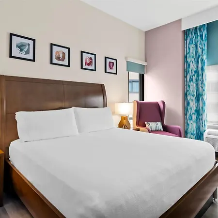 Hilton Garden Inn Chicago Downtown Riverwalk Exterior photo