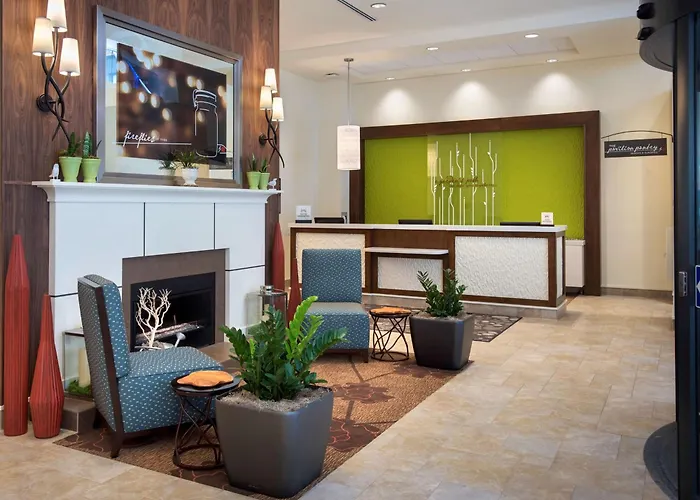 Hilton Garden Inn Chicago Downtown Riverwalk